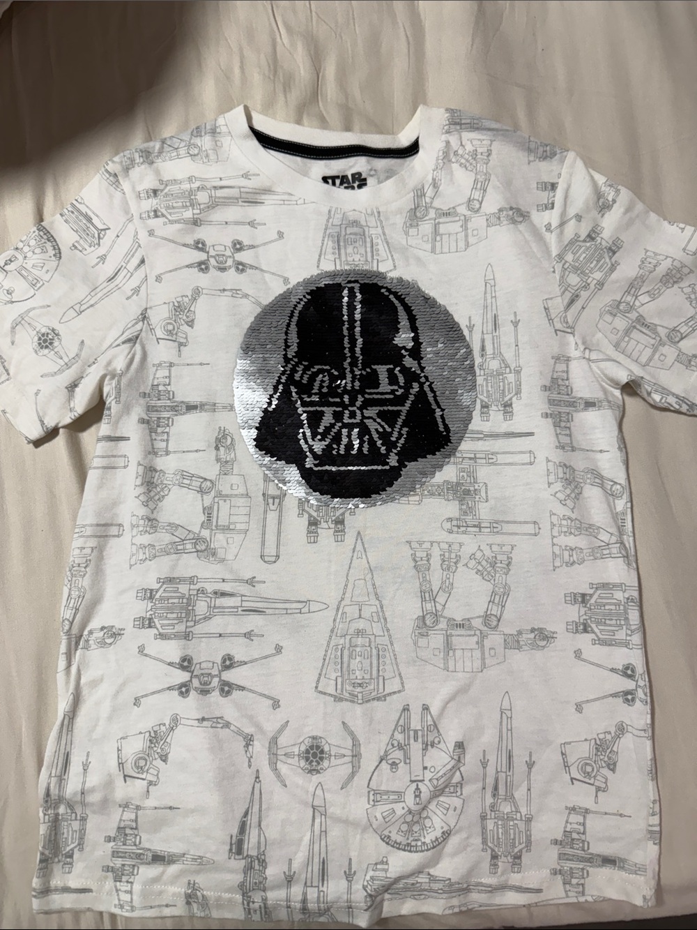 Star Wars Graphic Tee White boys Medium (8)